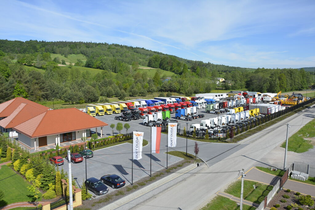 DUETDUDA - Tracteurs routiers undefined: photos 1