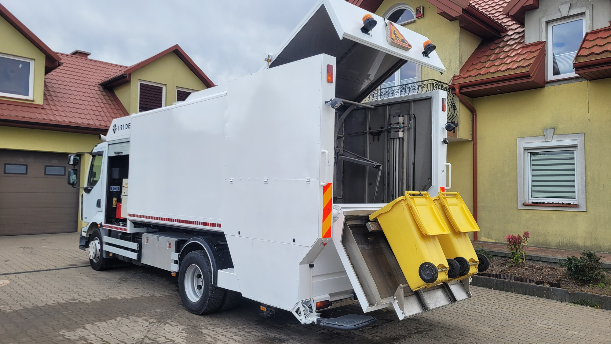 AUTO TECHNIK - Véhicules de voirie/ Spéciaux - 4x2 undefined: photos 24