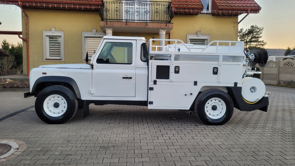 AUTO TECHNIK - Véhicules de voirie/ Spéciaux - 4x2 undefined: photos 8