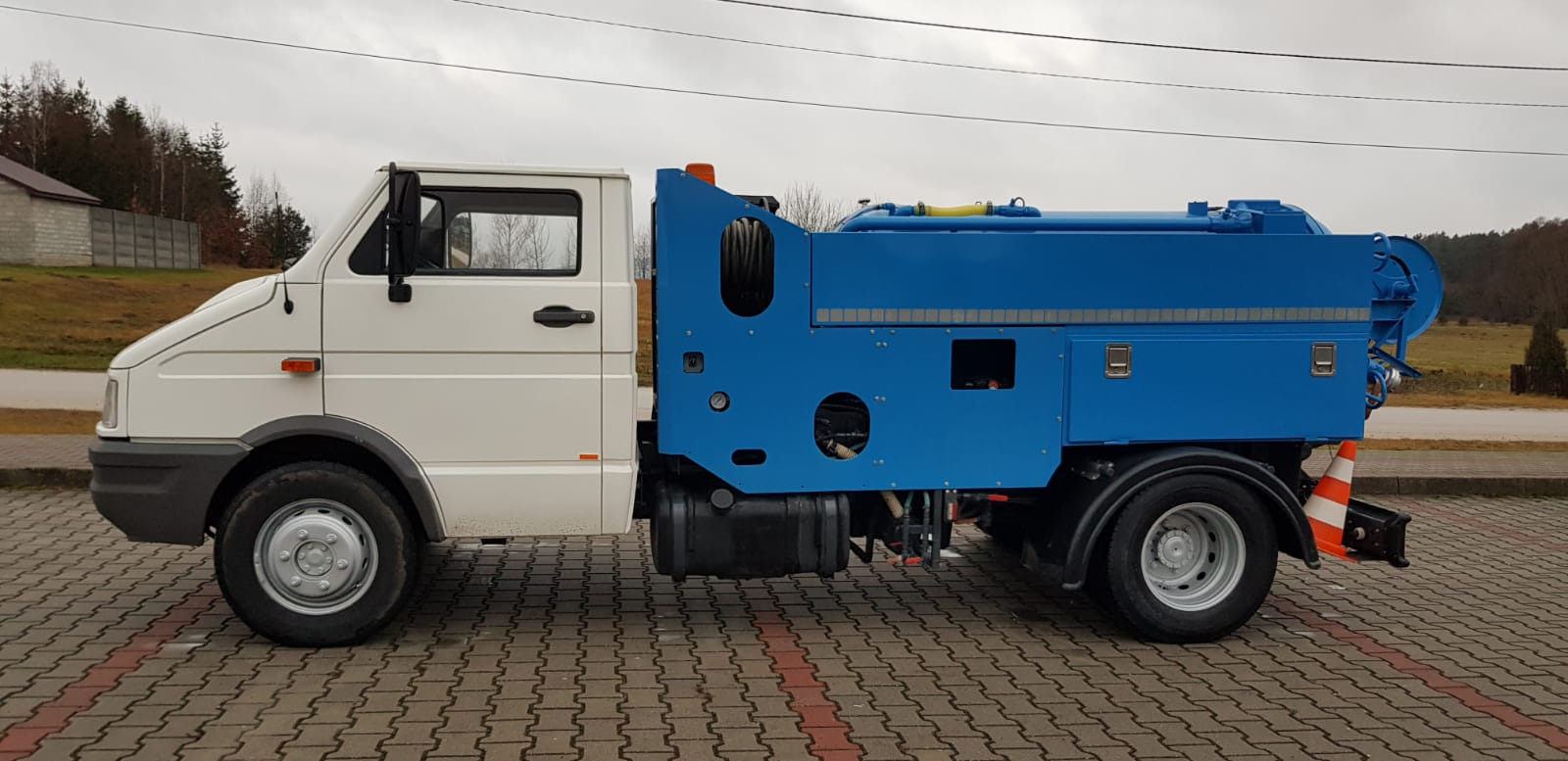 AUTO TECHNIK - Véhicules de voirie/ Spéciaux - 4x2 undefined: photos 18