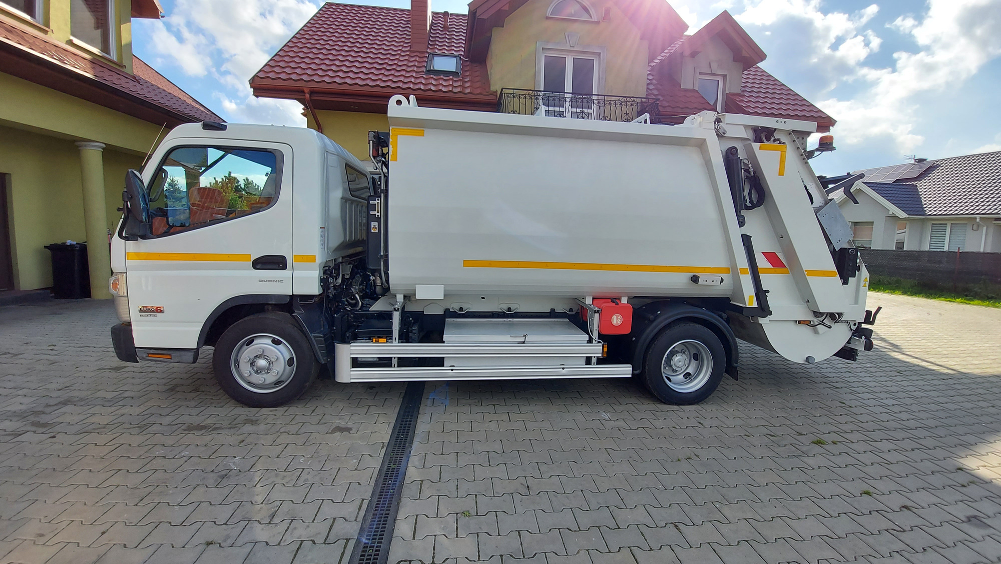 AUTO TECHNIK - Véhicules de voirie/ Spéciaux - 4x2 undefined: photos 13