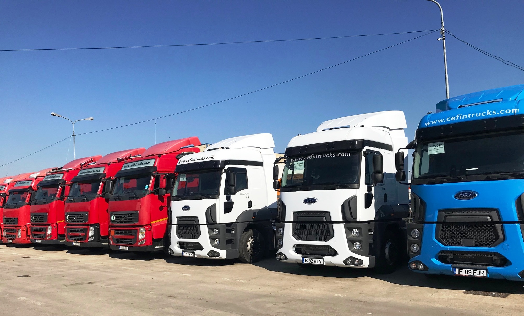 AIC TRUCKS SA - Engins de chantier MERCEDES-BENZ undefined: photos 2