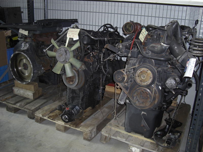 LKW Lasic GmbH - Camions MAN - 4x2, plate-forme de chargement undefined: photos 3