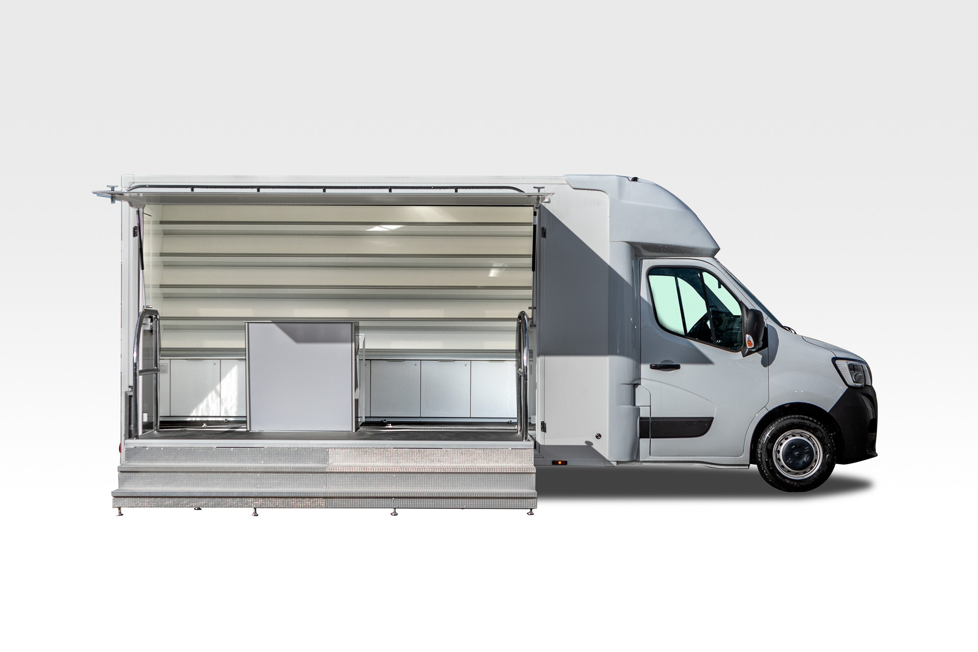 IDEX Denys Kharlamov undefined: photos 16