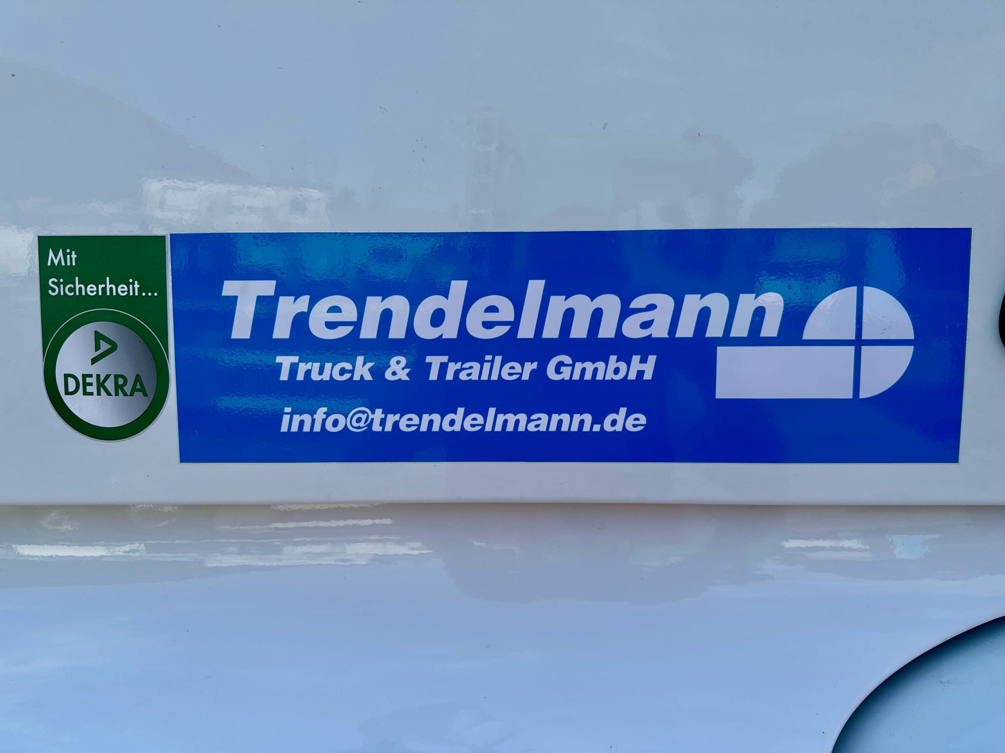 Annette Trendelmann Truck GmbH  undefined: photos 7