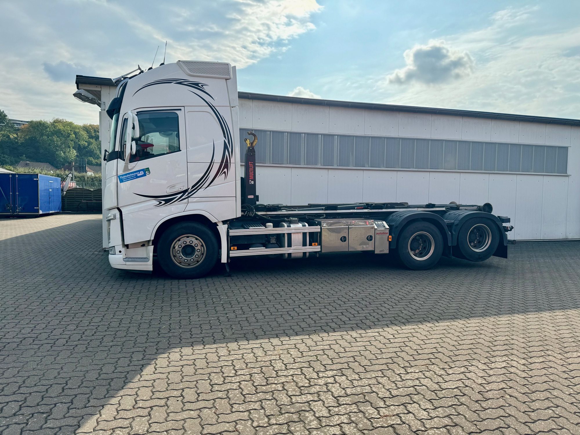 Annette Trendelmann Truck GmbH  undefined: photos 28