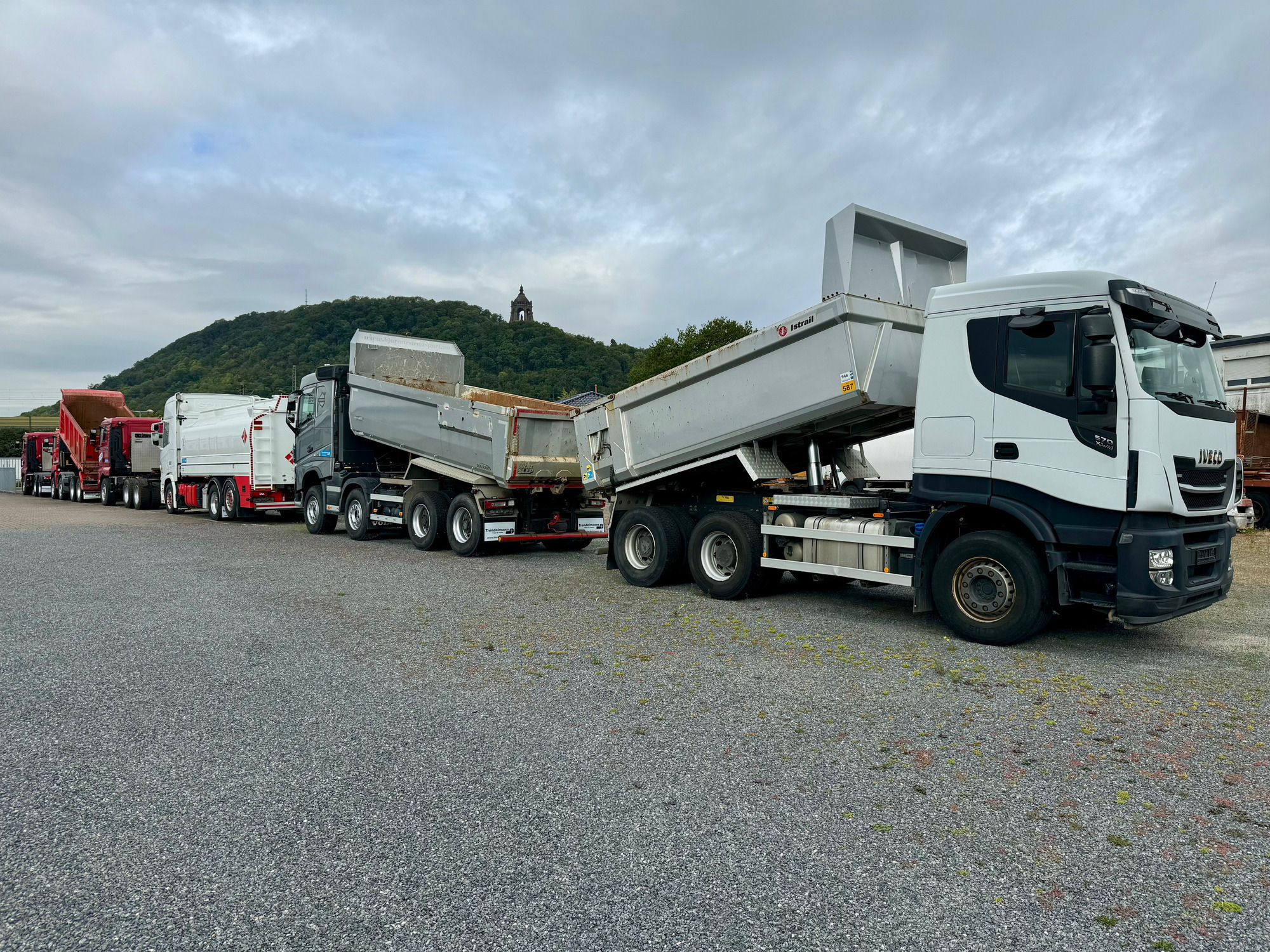 Annette Trendelmann Truck GmbH  undefined: photos 6