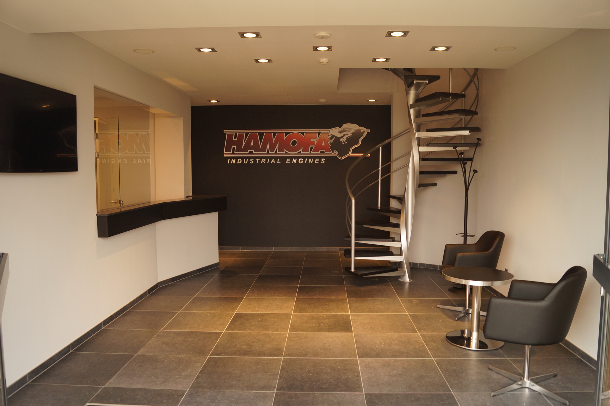 HAMOFA BVBA - Engins de chantier FORD - neuf, diesel undefined: photos 3