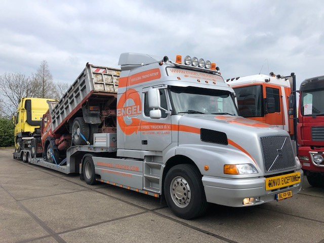 Engel Trucks B.V. - Autres matériels DACIA undefined: photos 6