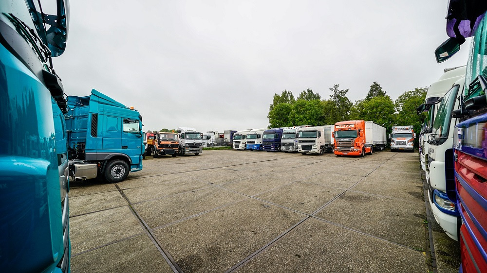 Engel Trucks B.V. - Autres matériels DACIA undefined: photos 4