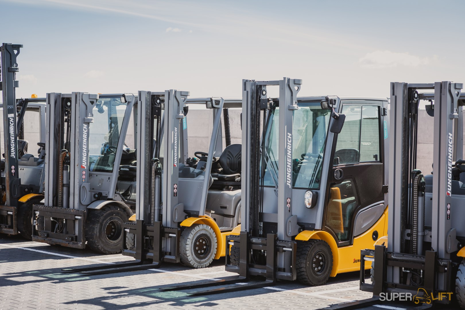 SUPERLIFT - Annonce de vente undefined: photos 14