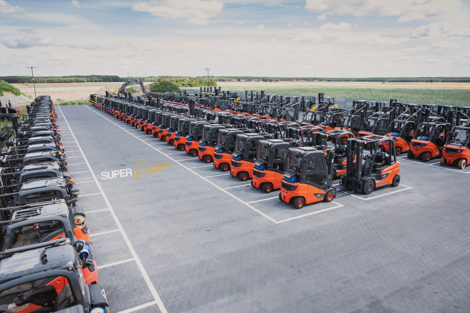 SUPERLIFT - Annonce de vente undefined: photos 2