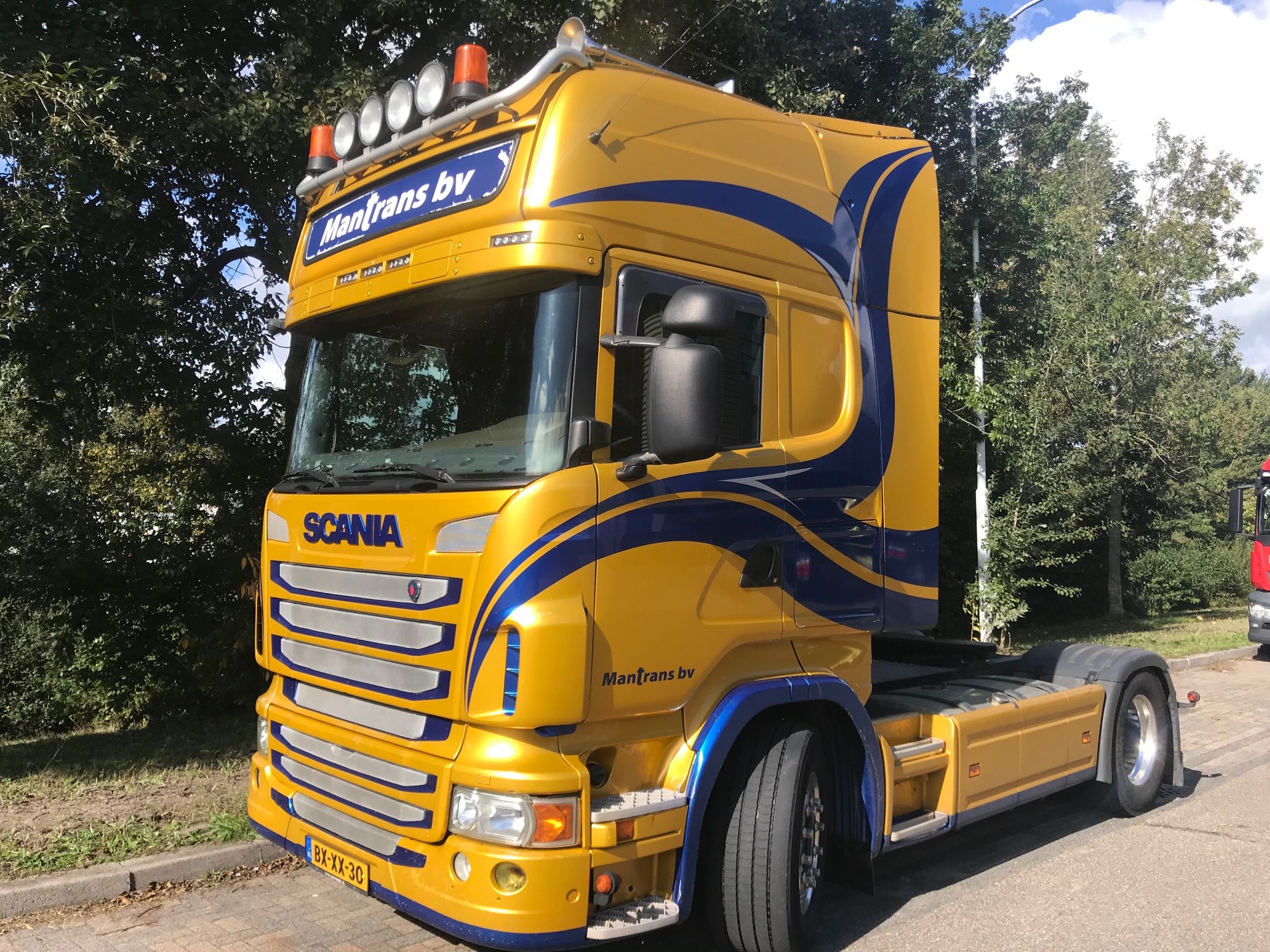 HE TRADING - Annonce de vente undefined: photos 1