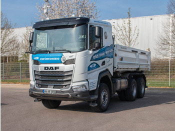 Camion benne DAF XF