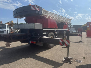 Grue tout-terrain Liebherr LTM 1030-2.1 ( WITH JIB ): photos 5