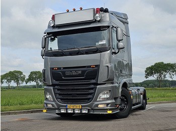 Tracteur routier DAF XF 530