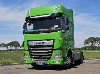 Tracteur routier DAF XF 530