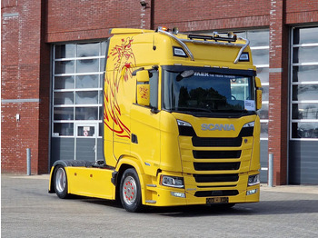 Tracteur routier SCANIA S 500