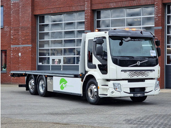 Camion porte-voitures VOLVO FE