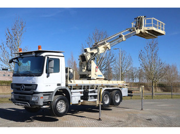 Camion grue MERCEDES-BENZ Actros 2636