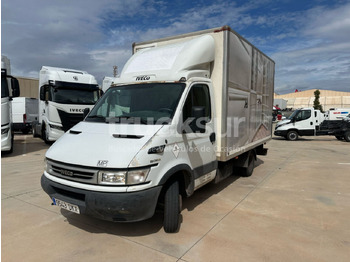 Fourgon grand volume IVECO Daily 35c14