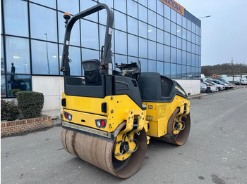 Rouleau compresseur Bomag BW138 AD-5: photos 4