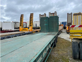 Semi-remorque surbaissé Castera: photos 3 Semi-remorque surbaissé Castera: photos 3