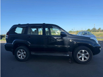 SUV Toyota Land Cruiser: photos 2