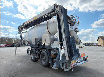 Semi-remorque malaxeur De Buf BM 12-36-2SPR w/ Belt Theam TSR15 / Beton: photos 5 Semi-remorque malaxeur De Buf BM 12-36-2SPR w/ Belt Theam TSR15 / Beton: photos 5