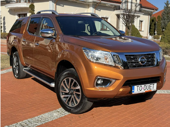 Pick-up Nissan Navara: photos 3
