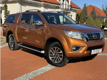 Pick-up Nissan Navara: photos 5