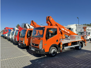 Camion avec nacelle RENAULT Maxity