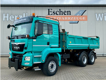 Camion benne MAN