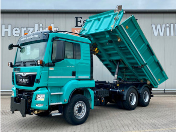 Camion benne MAN