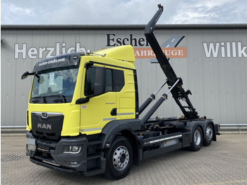 Camion ampliroll MAN TGS 26.470