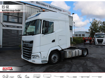 Tracteur routier DAF XG 530