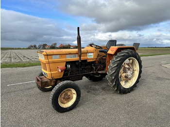 Tracteur agricole FIAT