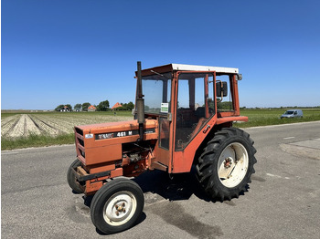 Tracteur agricole RENAULT