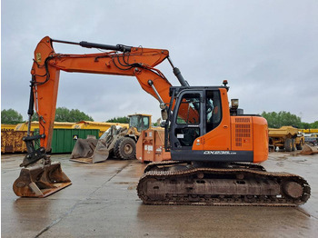 Pelle sur chenille DOOSAN DX235LCR-5