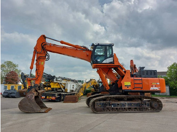 Pelle sur chenille HITACHI ZX490