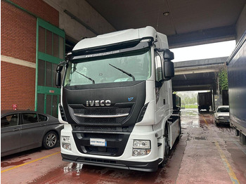 Tracteur routier IVECO
