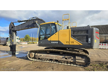 Pelle sur chenille VOLVO EC300EL