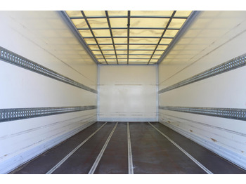 Mercedes-Benz Atego 1221 E6 Koffer Klima LDW Schalter LBW en crédit-bail Mercedes-Benz Atego 1221 E6 Koffer Klima LDW Schalter LBW: photos 2 Mercedes-Benz Atego 1221 E6 Koffer Klima LDW Schalter LBW en crédit-bail Mercedes-Benz Atego 1221 E6 Koffer Klima LDW Schalter LBW: photos 2