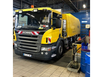 Balayeuse de voirie JOHNSTON