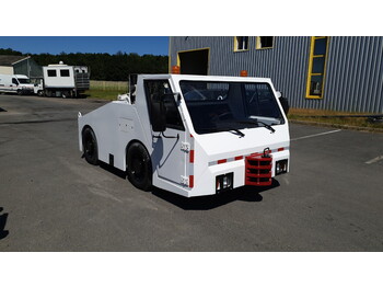 Tracteur d'avions SOVAM