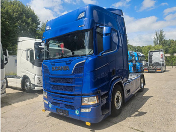 Tracteur routier SCANIA R 410