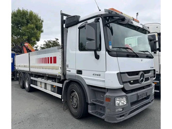 Camion grue MERCEDES-BENZ