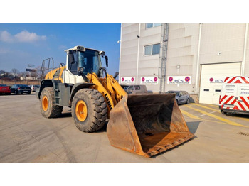 Chargeuse sur pneus LIEBHERR