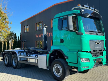 Camion ampliroll MAN