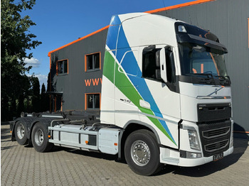 Camion ampliroll VOLVO FH 540